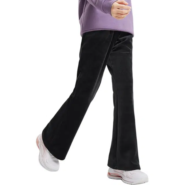 安踏儿童 户外休闲保暖舒适喇叭长裤 梦幻黑 青少年