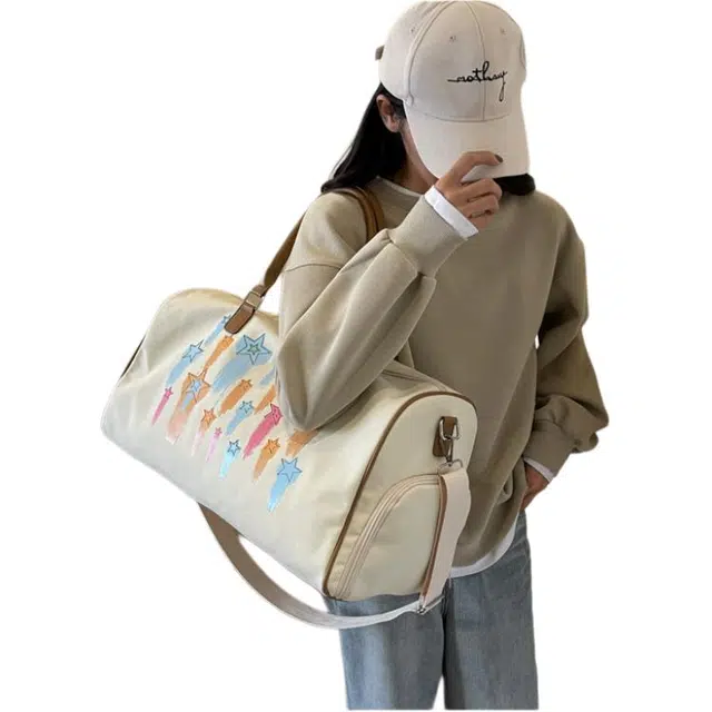 德力熊 印花时尚旅游手提包大容量短途出差行李包多功能百搭运动健身包 尼龙 旅行包 男女同款情侣款 多色