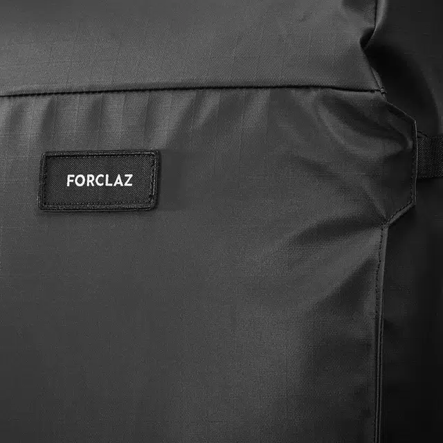 DECATHLON 40L Forclaz Travel 500