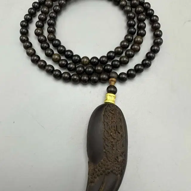 爵倾 沉贵宝月牙雕刻观音毛衣链 檀木 木作项链 男女同款情侣款