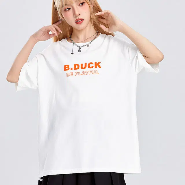 B.Duck LogoT