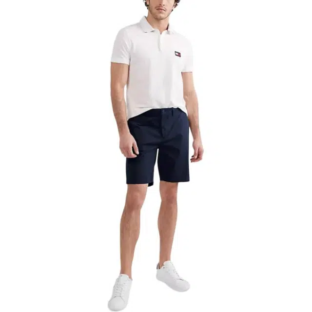 Tommy Hilfiger logo