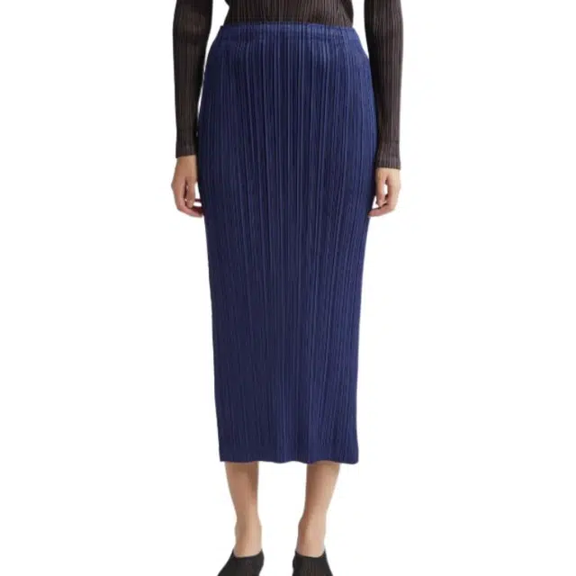PLEATS PLEASE ISSEY MIYAKE FW22