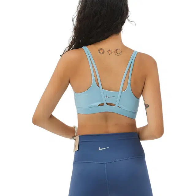 Nike Alate Trace AS W NK DF logo