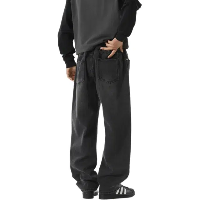 M JEANS STUDIOS 7 inscleanfit