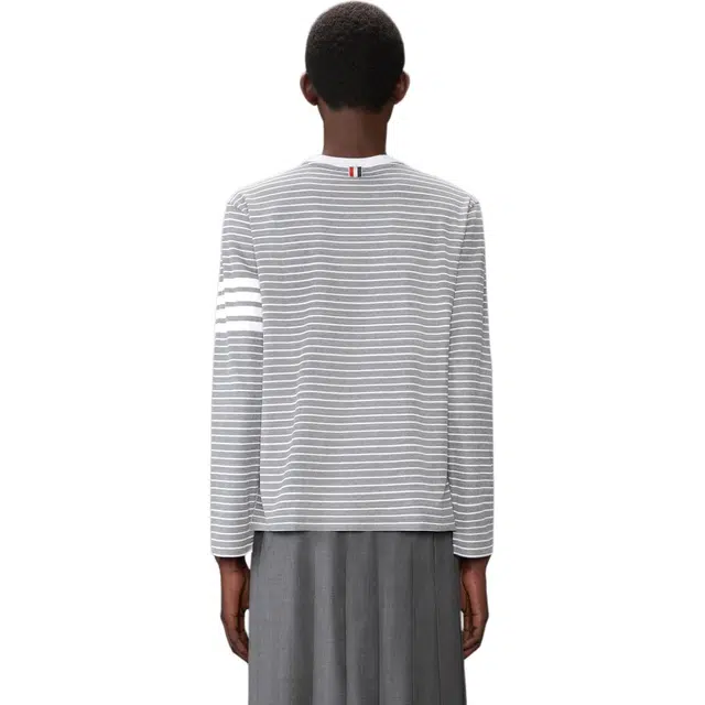 THOM BROWNE T