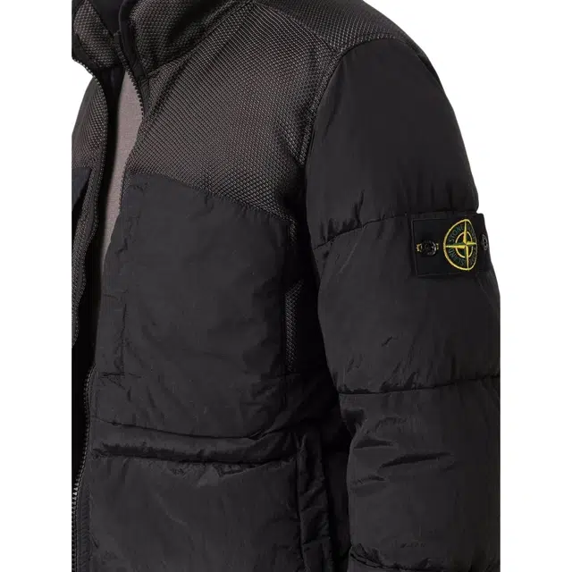 STONE ISLAND