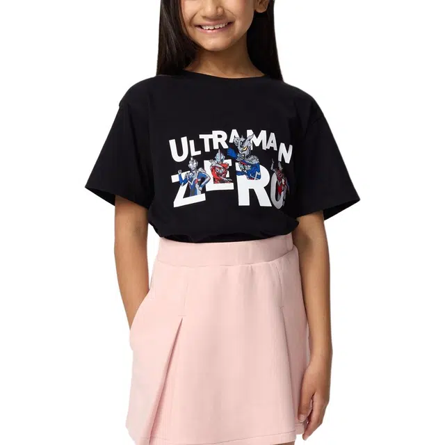 UNIQLOTUT ULTRAMAN