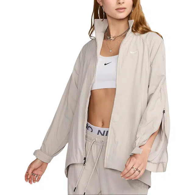 Nike Sportswear Collection Repel Oversize