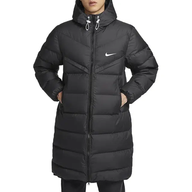 Nike Storm-FIT Windrunner