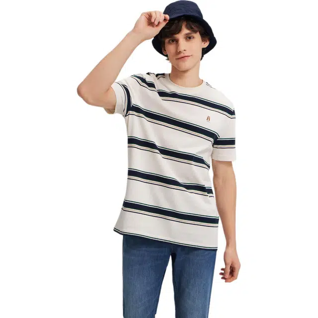 Hush Puppies T
