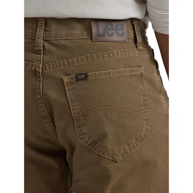 Lee