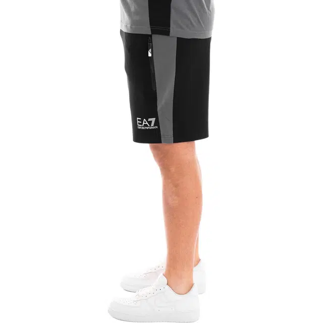 EMPORIO ARMANI EA7 SS24 Logo