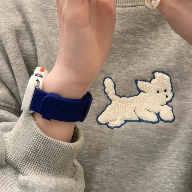 卫欣 苹果适用 手表表带 硅胶材质 撞色运动硅胶表带男女通用