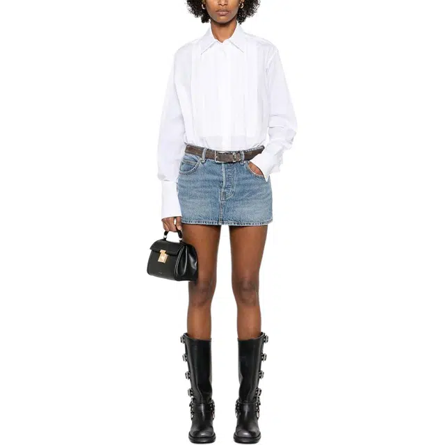 A.P.C
