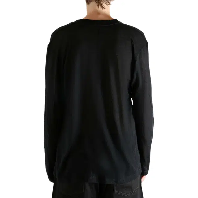 THE ROW T