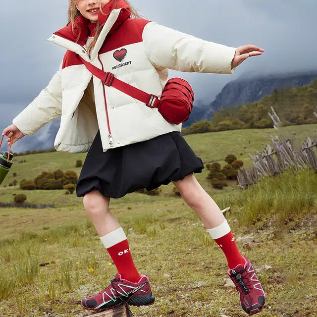 鸭鸭 云朵系列 柔软简约保暖羽绒服 青少年