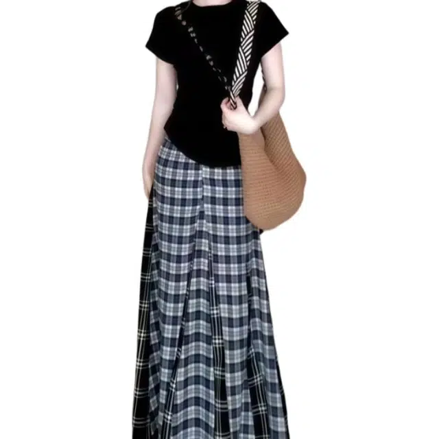 沐晓欣 韩系高级感减龄洋气上衣不规则格纹半身裙裙装套装 女款