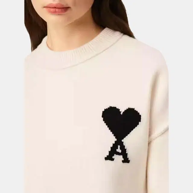 AMIPARIS FW25 LOGO