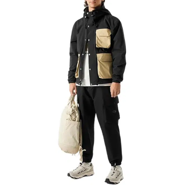 THE NORTH FACE