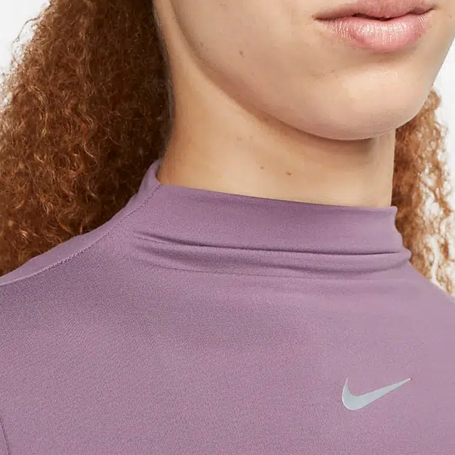 Nike Dri-FIT One Luxe T