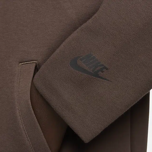 Nike Sportswear Tech Fleece Baroque Brown