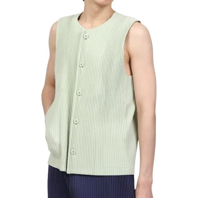 Homme Pliss Issey Miyake