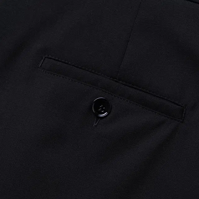 WEEKEND MaxMara Belbo Woollen Cloth Bermuda Shorts