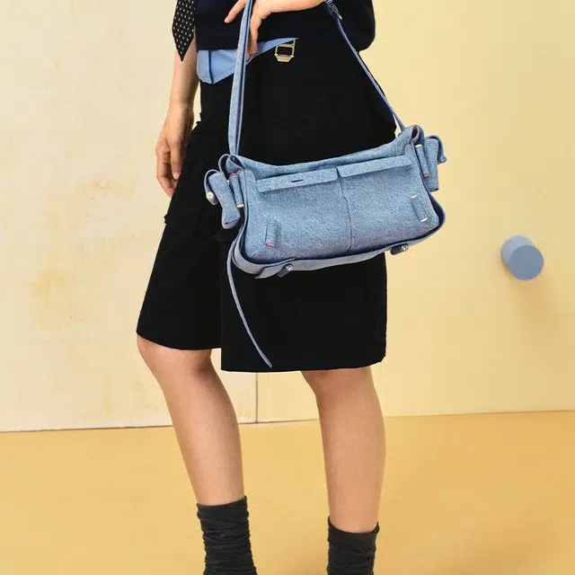 古良吉吉 积木系列设计感百搭 织物 斜挎单肩包 中号 女款 牛仔蓝
