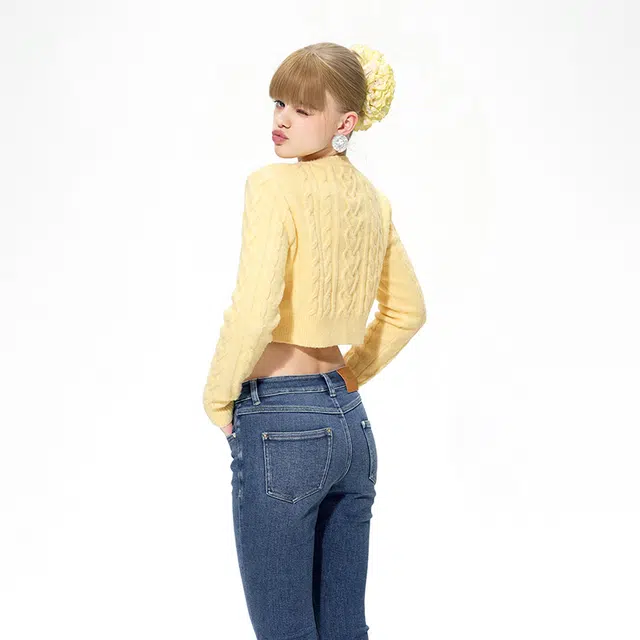NANA JACQUELINE
