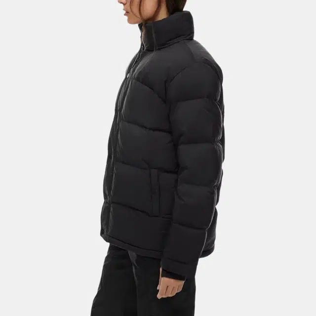 Aritzia Super Puff cliMATTE