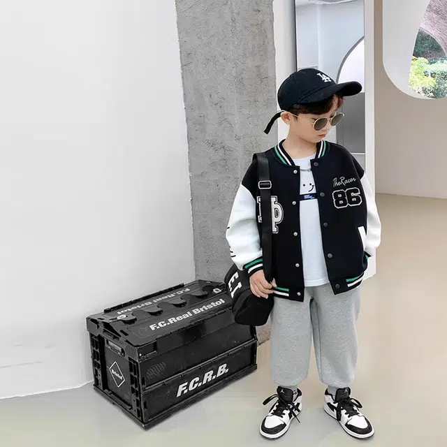 左西 童装 倒三角标束脚针织运动裤 男童