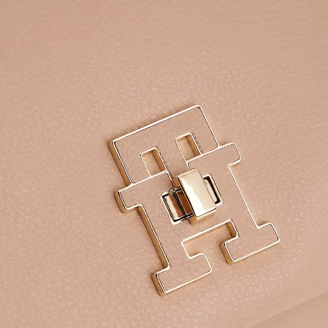 Tommy Hilfiger AFE