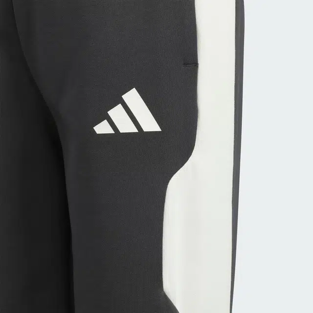 adidas Sportswear SS25 KNIT JOGGERS