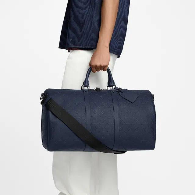 LOUIS VUITTON keepallBandoulire Logo 50L