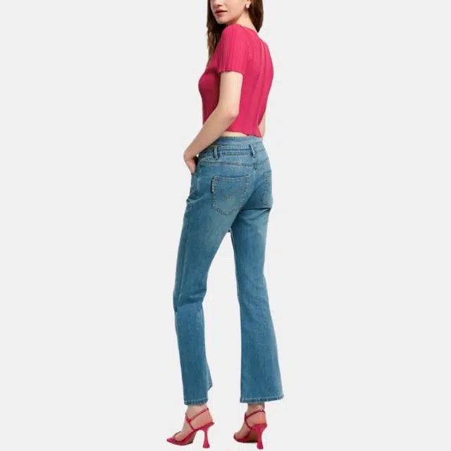 bebe 2024 V