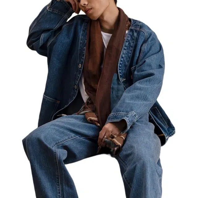 levis V