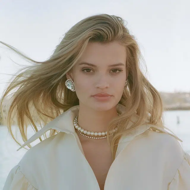 NANA JACQUELINE
