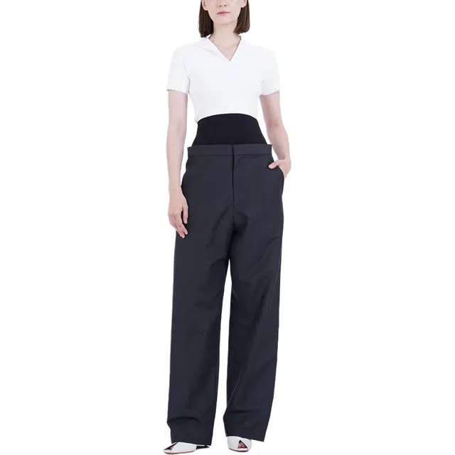Alaia T