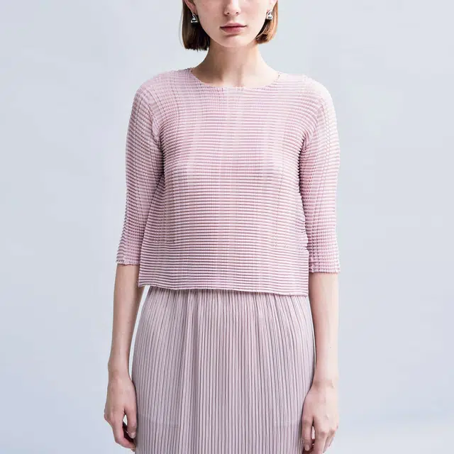 ISSEY MIYAKE SS23 T