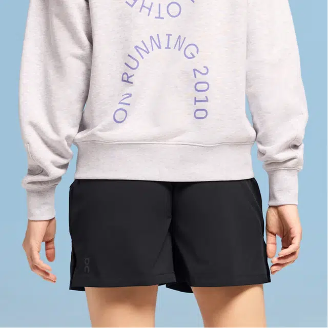 On Focus Shorts