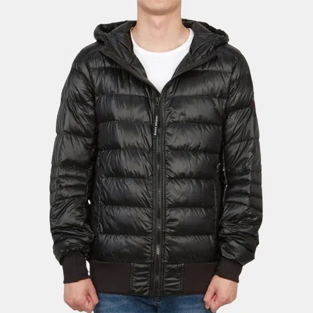 Canada Goose SS23 Crofton Logo
