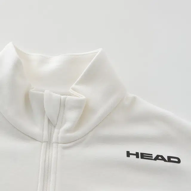 HEAD T