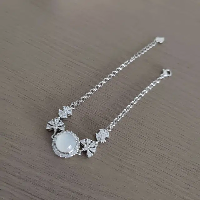 识恩 紫爱丽丝新中式轻奢高级感国潮复古风＃好运 精致简约时尚气质优雅温婉小众设计 玉髓 手链 男女同款情侣款