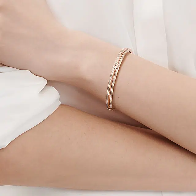 TIFFANY CO. Logo 18K