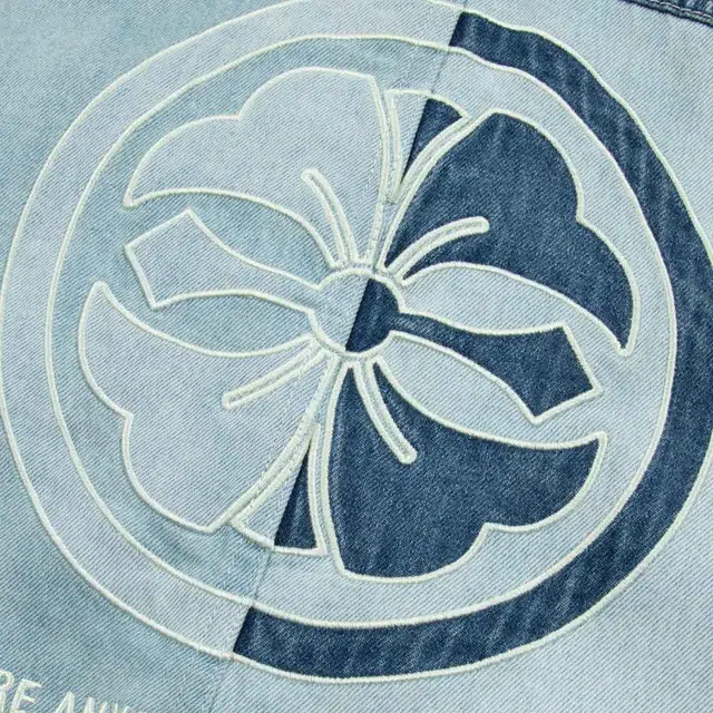 EVISU Logo