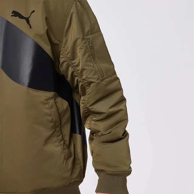 PUMA LOGO BOMBER JACKET logo
