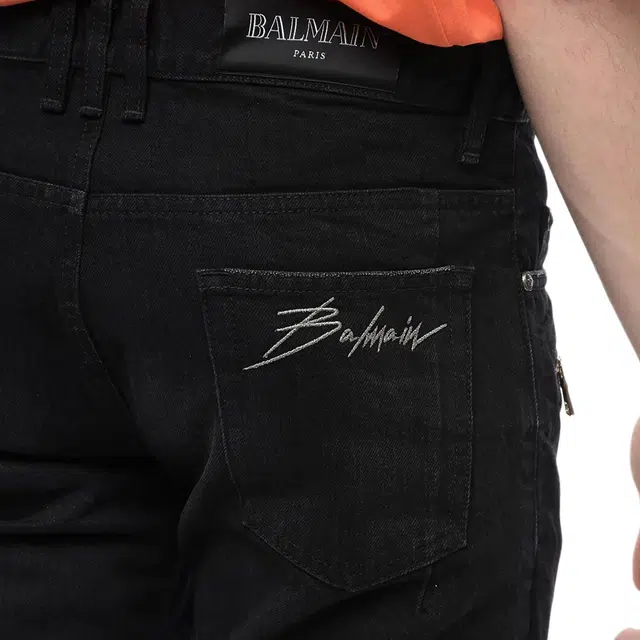 BALMAIN SS25