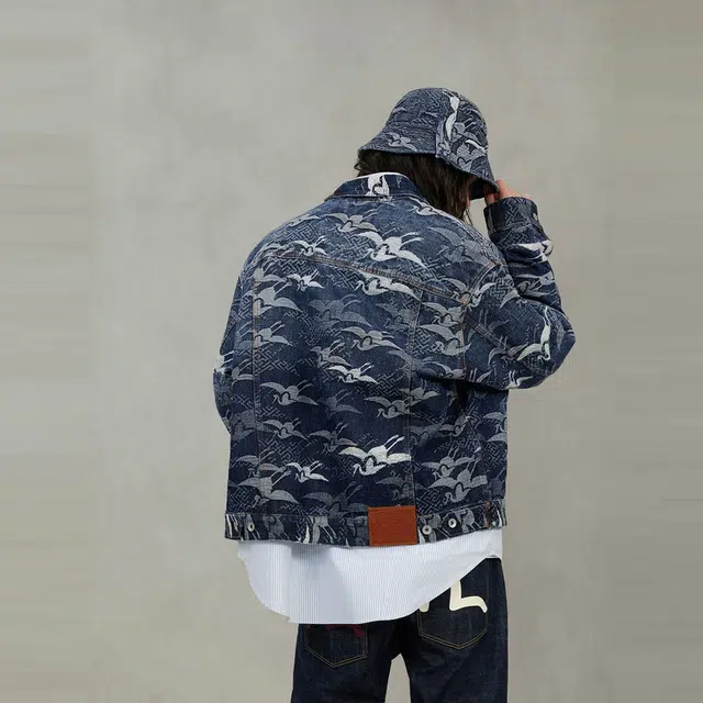 EVISU 2025