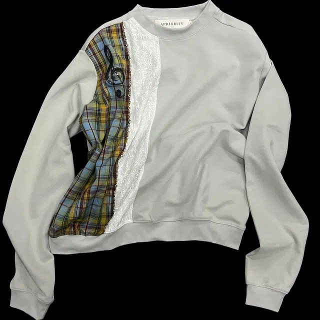 Apriority Clothing Lace Patch Crewneck Sweatshirt Gray